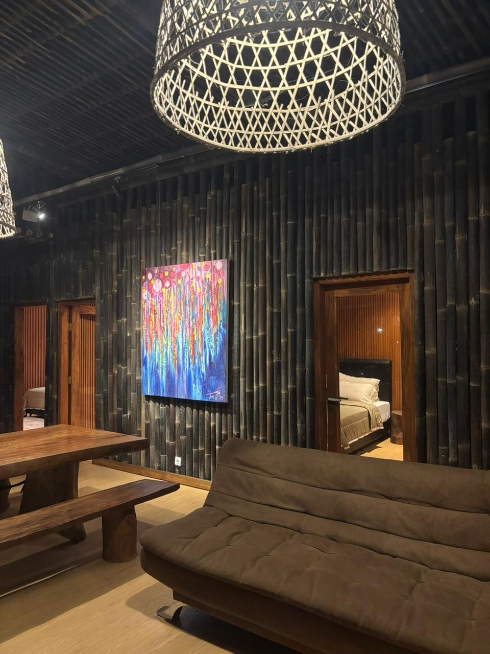 Pineus Tilu Cabin VVIP