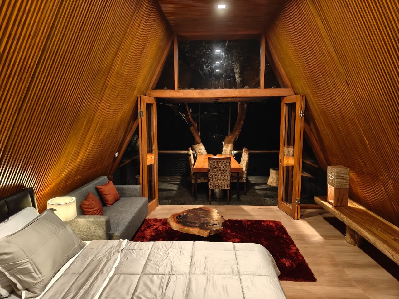 Gallery Cabin VIP 3